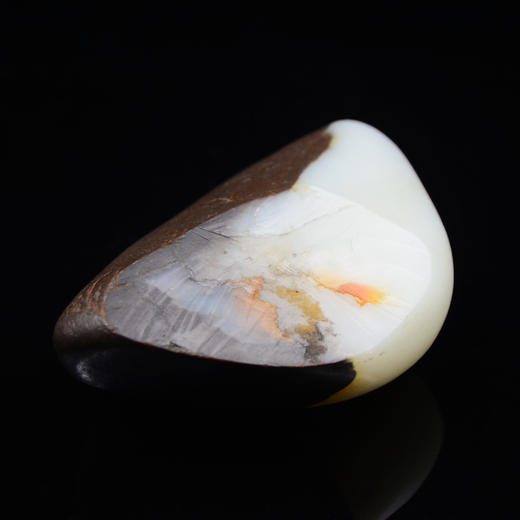 和田玉（白玉）俄料独籽原石 522g（价格面议） 商品图8