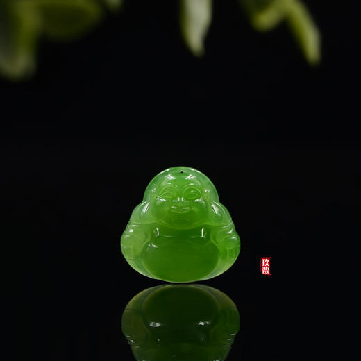 和田玉（碧玉-苹果绿）挂件--笑佛(接受镶嵌定制) 商品图0