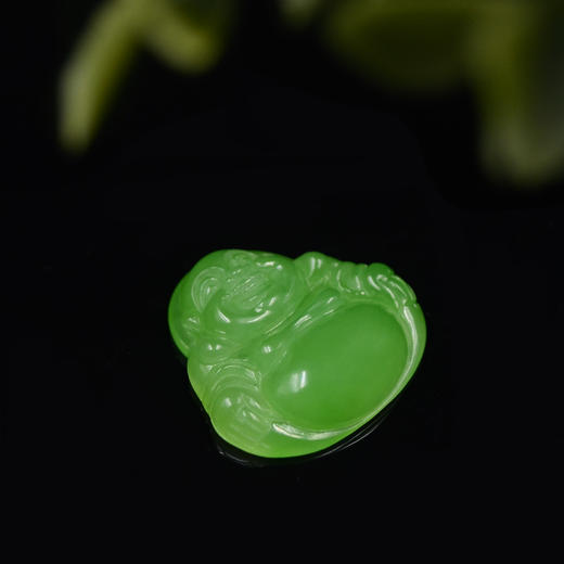 和田玉（碧玉-苹果绿）挂件--笑佛(接受镶嵌定制) 商品图1