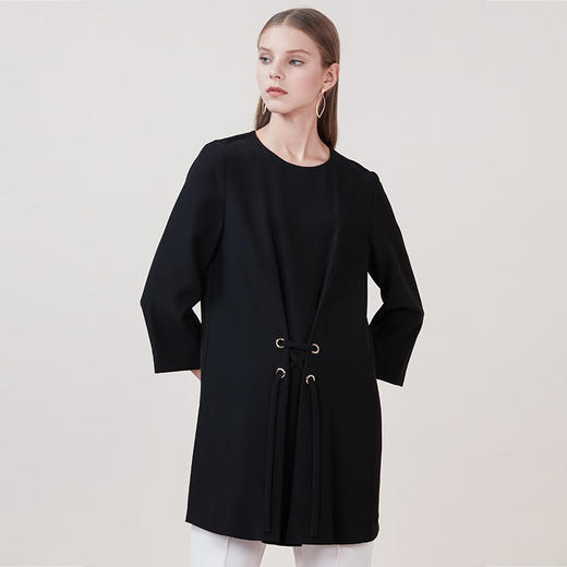 EITIE爱特爱品牌女装冬季新款宽松休闲七分袖圆领黑色衫5813513 商品图2