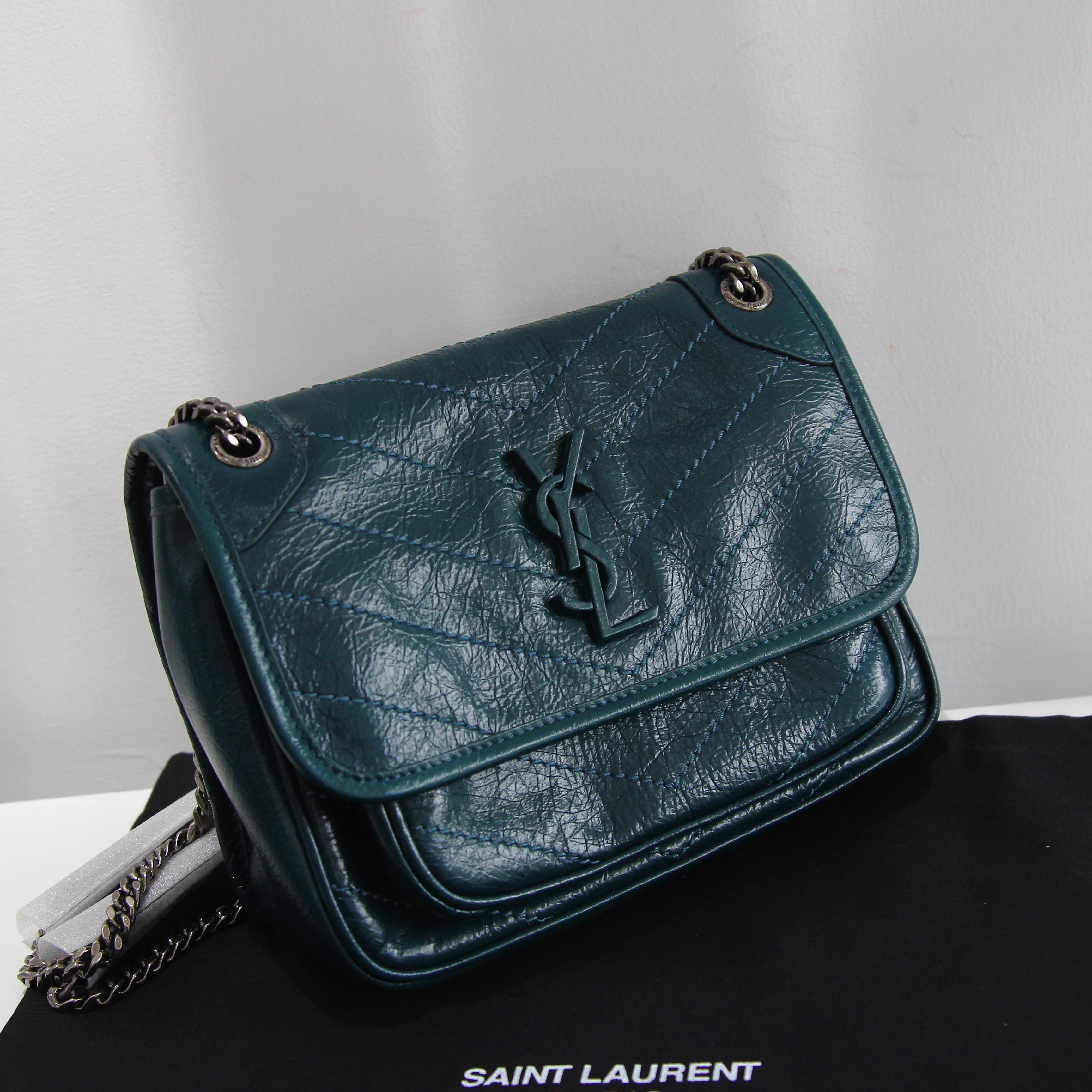 niki baby monogramm 迷你号复古褶皱和绗缝黑色真皮链条包