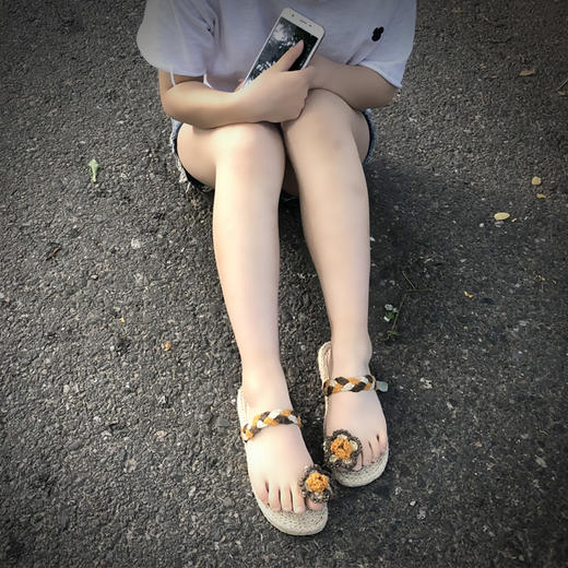 买麻鞋雅路人防脚臭雅路人新款夏季拖鞋女休闲女式拖鞋亚麻拖鞋