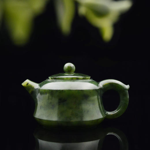 和田玉（碧玉）玉壶--双棱壶（宋鸣放6660）133.58g 商品图1