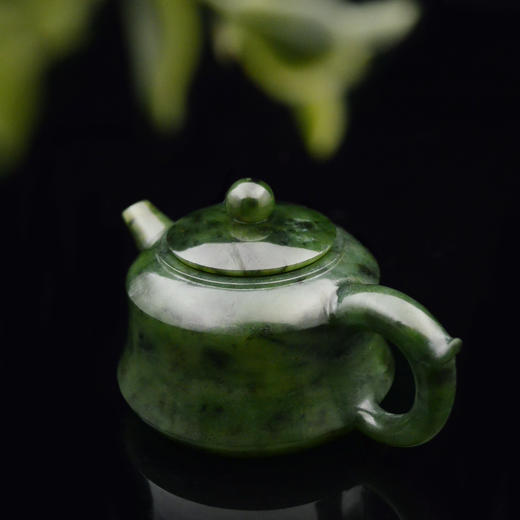 和田玉（碧玉）玉壶--双棱壶（宋鸣放6660）133.58g 商品图3