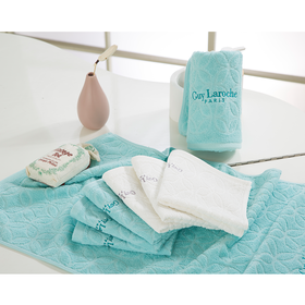 姬龙雪品牌 尤加利香薰经典套装礼盒装 纯棉毛巾*2  150元