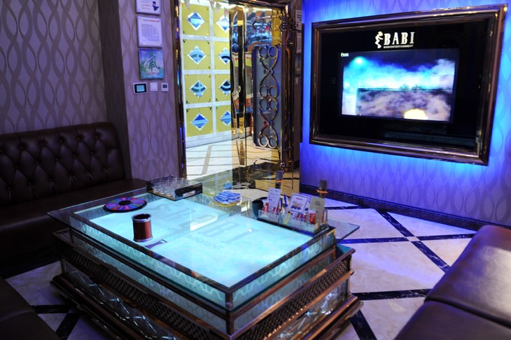 【丽江芭芘ktv】98元欢唱套餐(需提前预约,含包房 鸡尾酒 豪华果盘