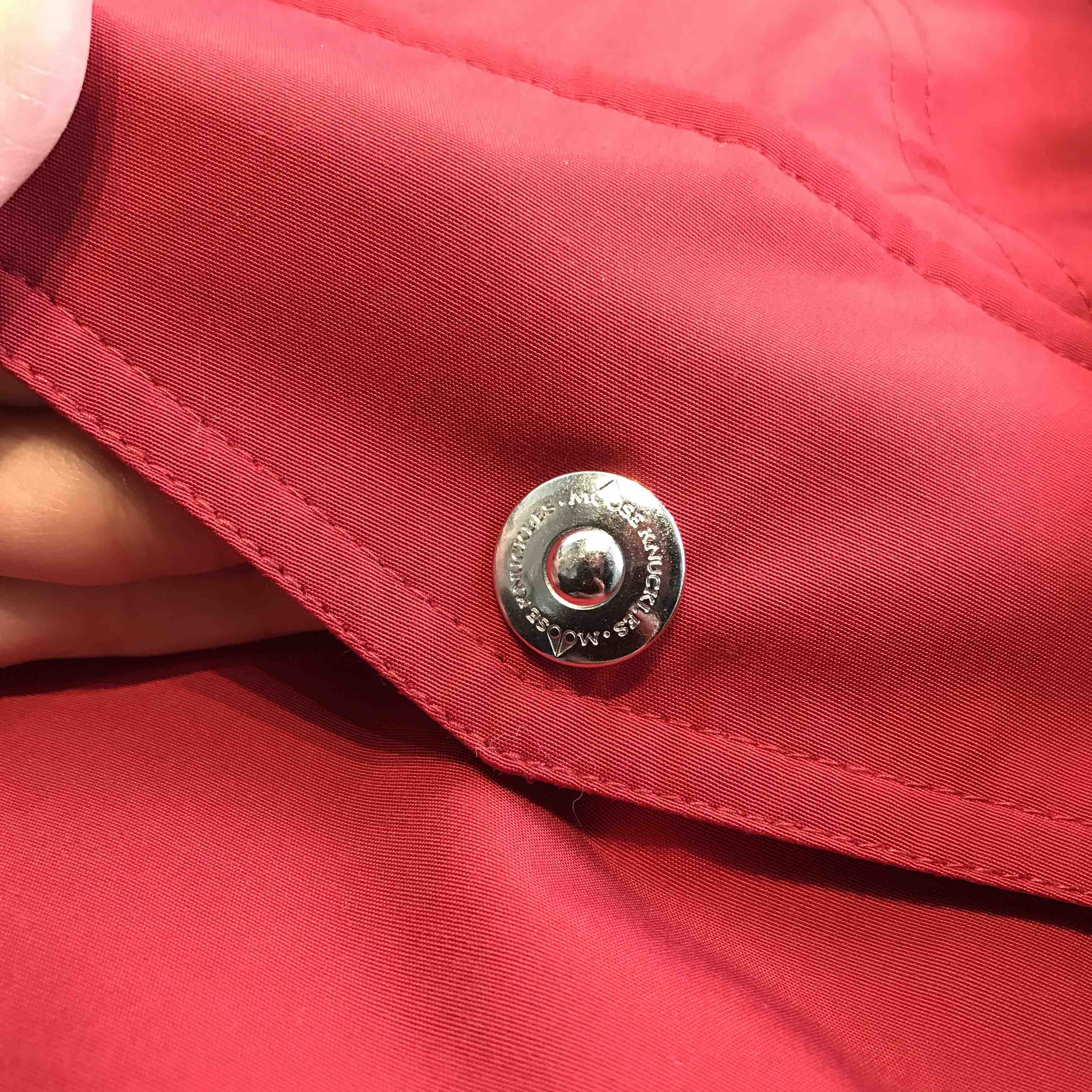 抵御酷寒的加拿大剪刀手羽绒服!