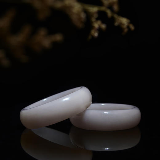 和田玉（烟青）手镯 61# 商品图1