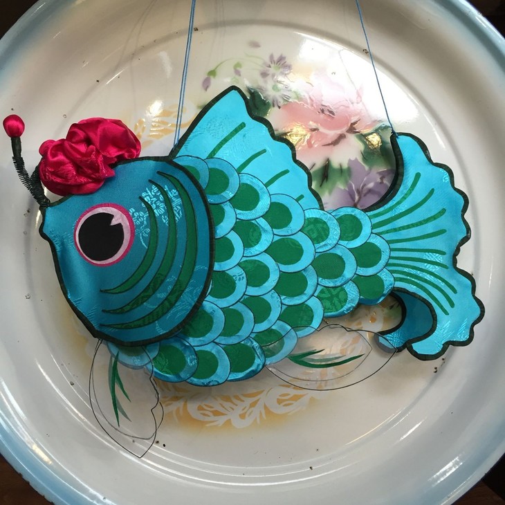折叠鱼灯笼 foldable fish lantern