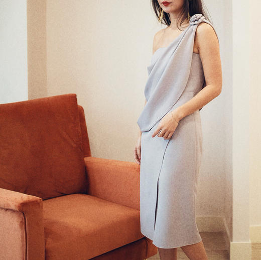 AtelierMissLu / Yvonne 香芋紫可卸肩披抹胸礼服 商品图6