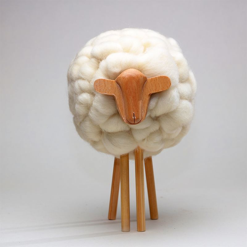 卡洛斯绵羊创意艺术木制现代摆件玩具软装陈列办公家居桌面工艺品