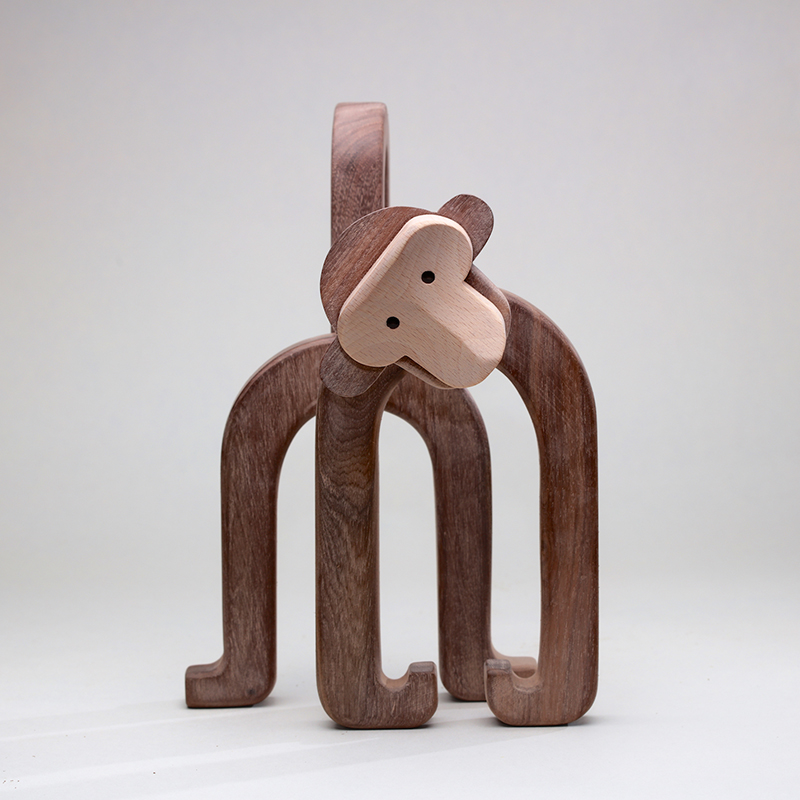 卡洛斯猴子艺术创意木制玩具摆件软装陈列办公室家居桌面工艺品