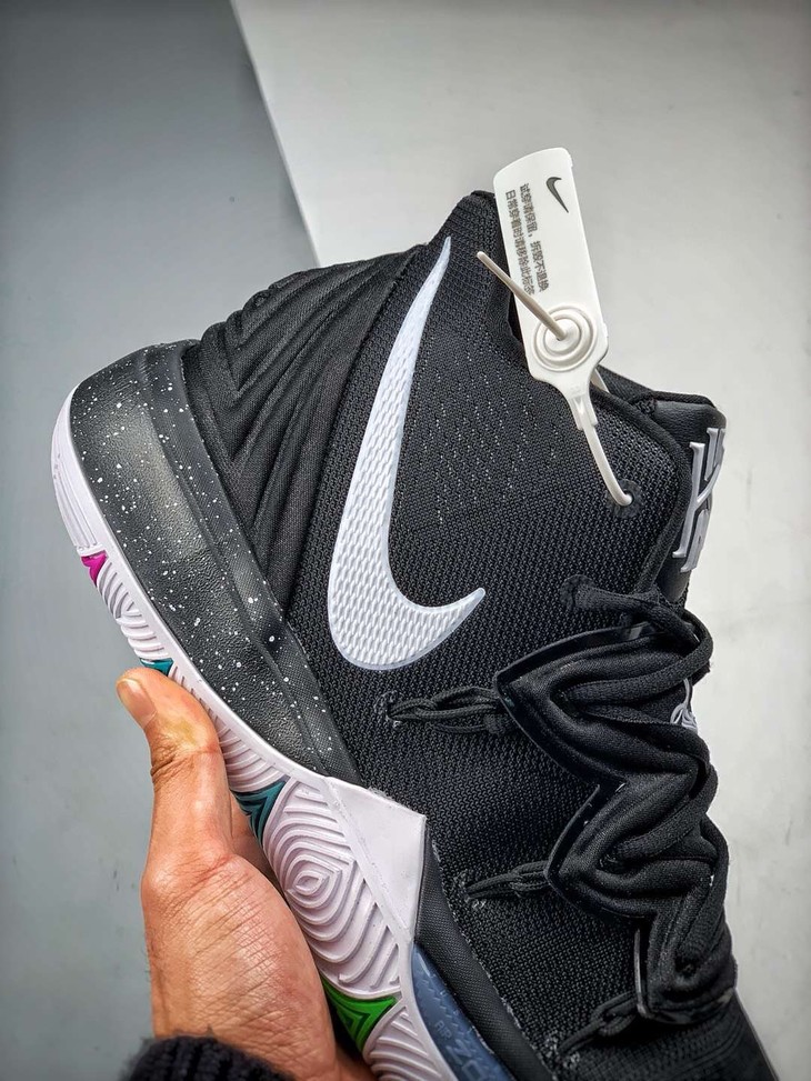 男鞋nike kyrie 5 ep 灭世纯原欧文5代 黑魔法首发