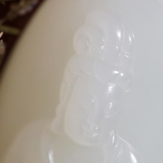 和田玉（羊脂玉）籽料挂件--观音 50.8g 商品图3