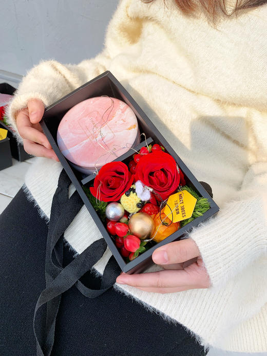 「挚爱·你」礼盒 （长23cm* 宽11cm* 高7cm） 商品图2