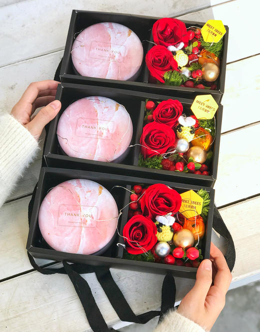 「挚爱·你」礼盒 （长23cm* 宽11cm* 高7cm） 商品图0