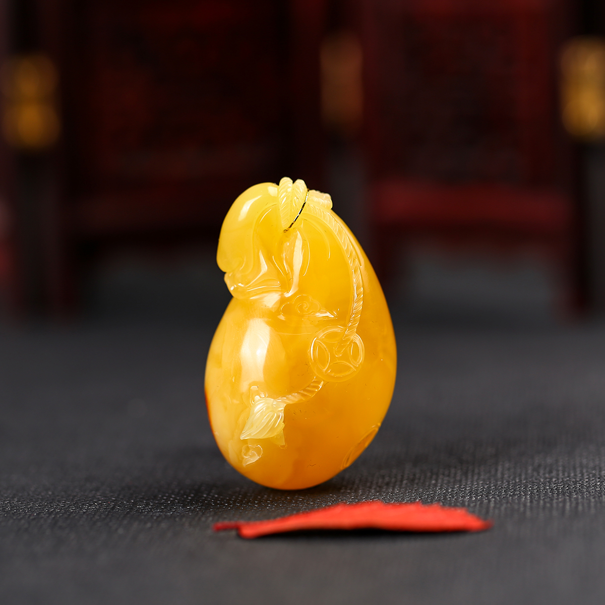 【蜜蜡钱袋吊坠】克重:19.52g规格:49.4*29.8*29.3mm【编码:dk5745】