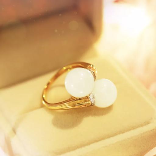 18K黄金和田玉（白玉）镶钻戒指-缠绵 / 玉珠10mm (戒圈请备注留言) 商品图2