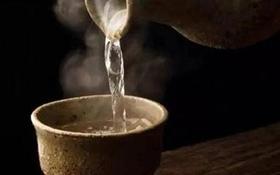 为什么喝白酒的时候就要喝高度酒？