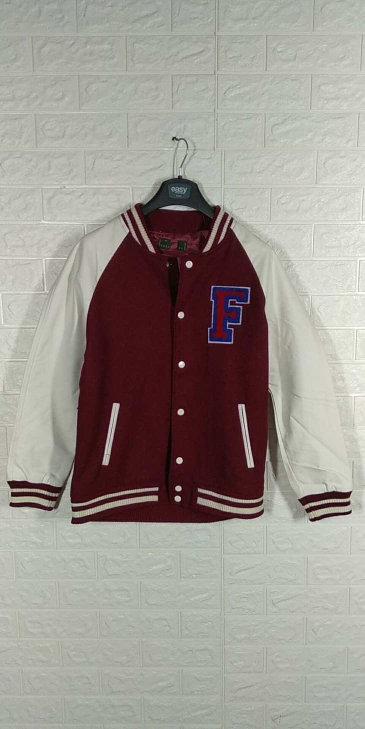 尺码肩宽44胸围106衣长67袖长55