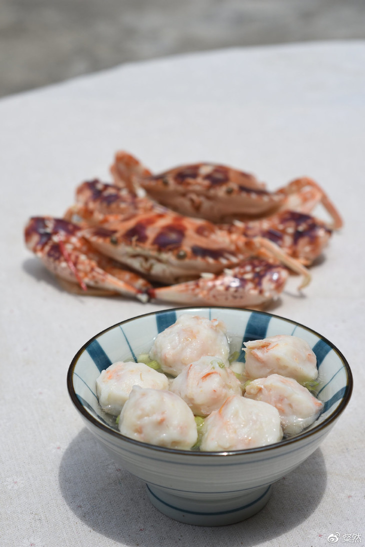 蟹肉丸,鲜甜弹嫩,吃得到满满的蟹肉,一鲜到底