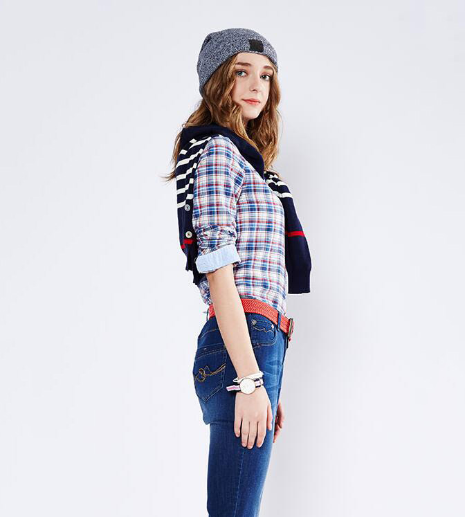 女士新款柔软亲肤修身舒适经典格纹全棉衬衫a022739