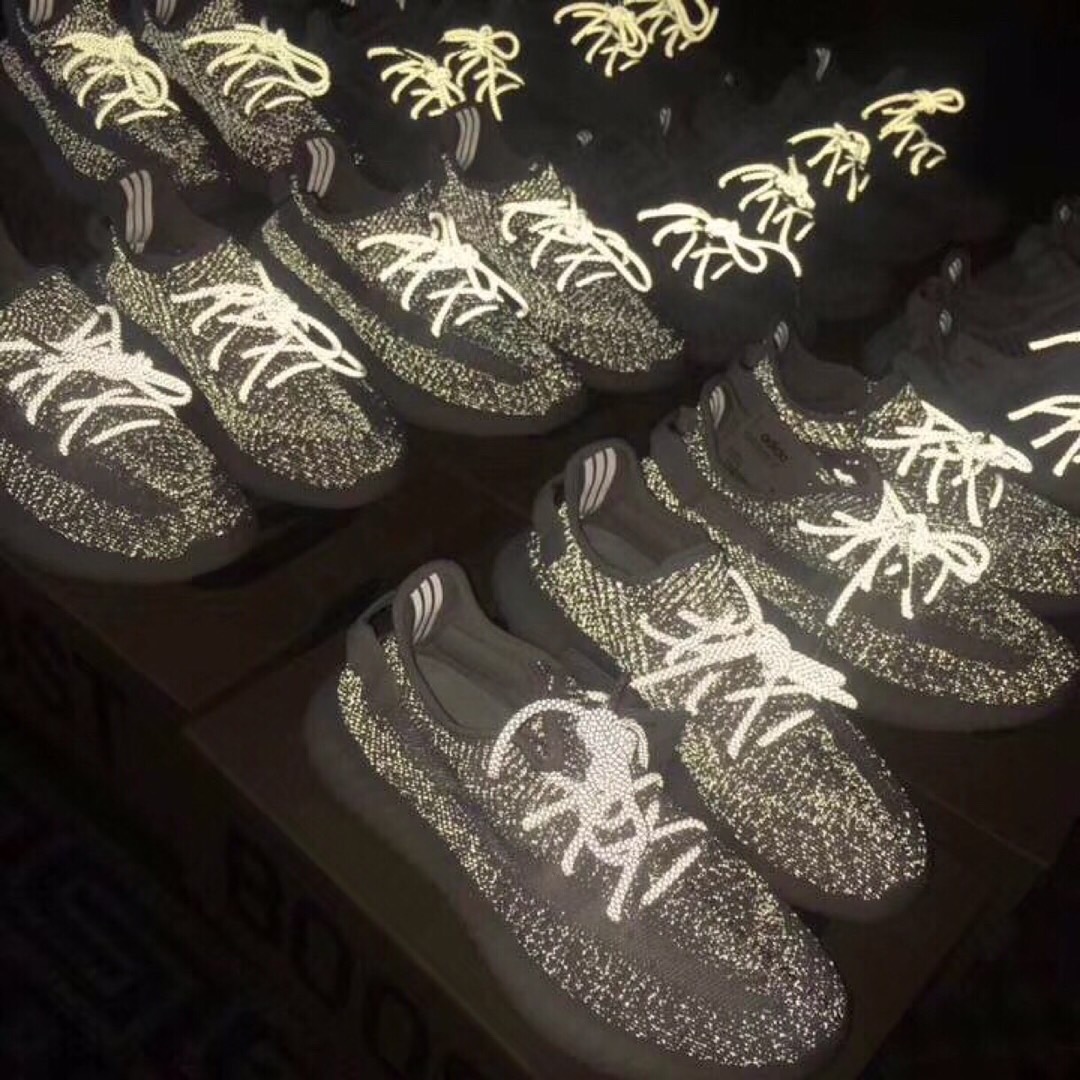 Adidas Yeezy Boost 350 V2 Static 椰子鞋反光满天星