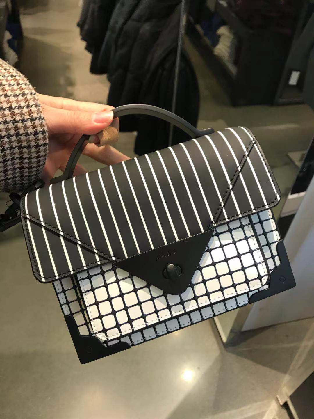 dkny 唐可娜儿 女款 盒子 邮差包 直邮