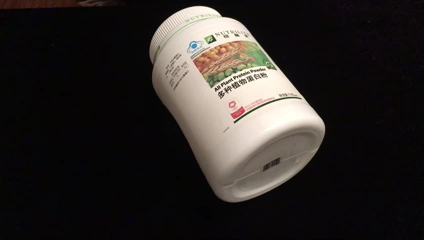 纽崔莱蛋白粉氧化还原示范