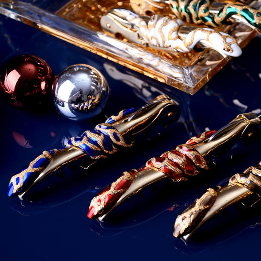 roberto cavalli/罗伯特卡沃利 jewels wine opener 蛇形镀金酒刀系列