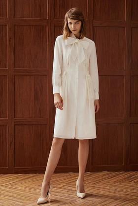 领口飘带白色收腰连衣裙