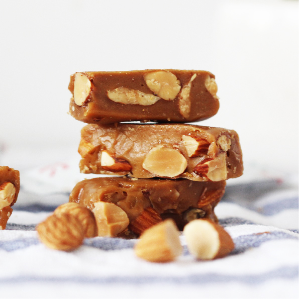 香脆杏仁太妃糖