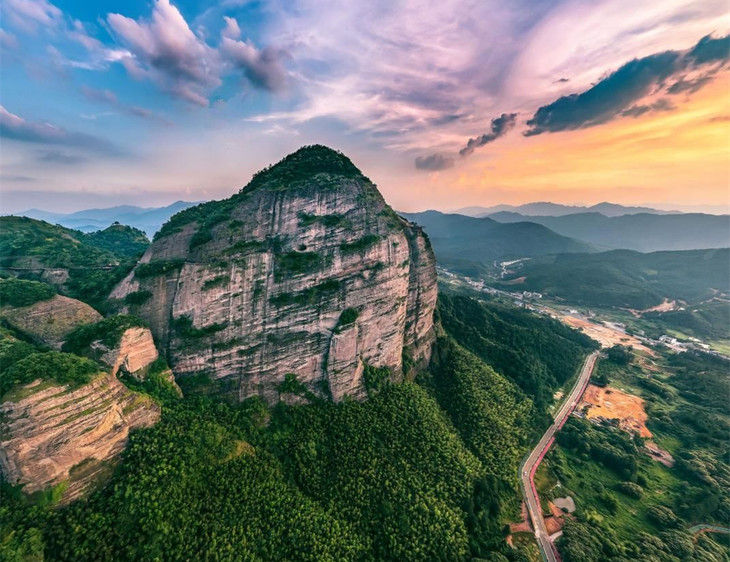 【新线推荐】每周六 纯玩江西赣州龙南南武当山关西新围两日游