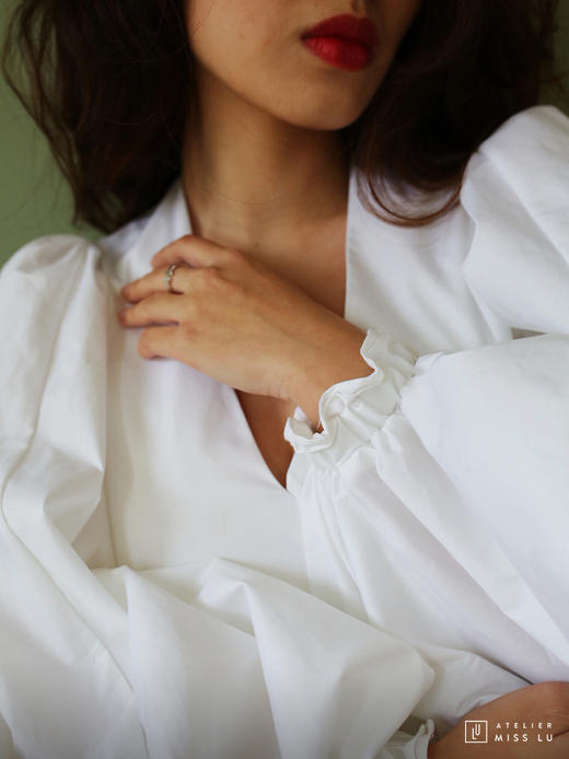 AtelierMissLu / Irene-泡泡袖白色连身裙 商品图3