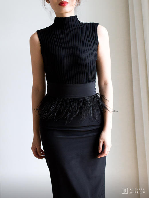 AtelierMissLu / Virgina-光泽黑羽毛装饰半裙 商品图7