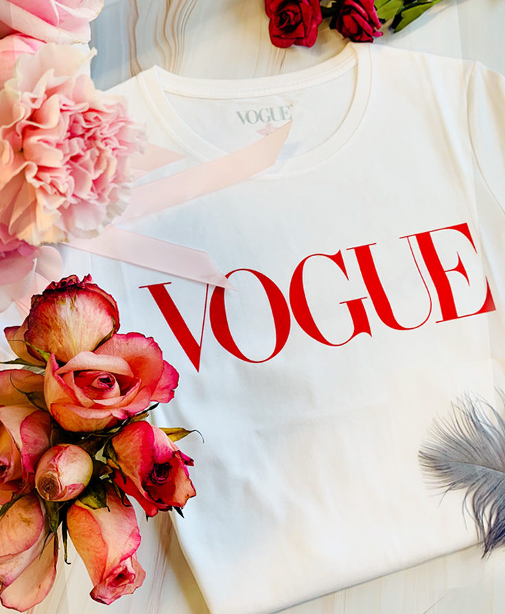 vogue logo t恤