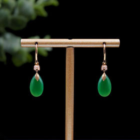 18K玫瑰金和田玉（碧玉）镶钻耳饰--新芽 / 单面水滴 8*14mm / 总长32mm / 菠菜绿