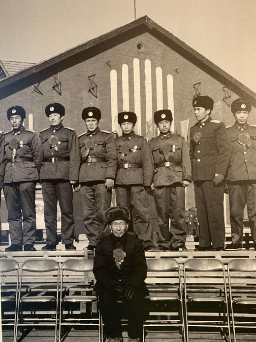 中国照片《军人》线云强作品 商品图6