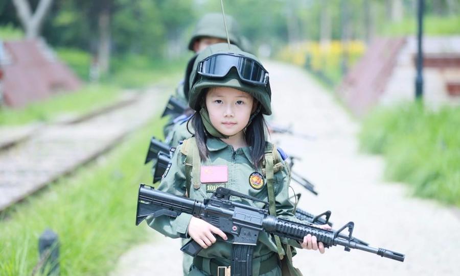 发现·单飞 | 兵王养成记一之"小小特种兵" 1日军事对抗研学营