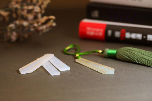 和田玉（青玉）流苏书签--隽永/清幽 商品图4