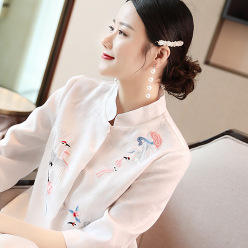 绾绣坊女装商场220827