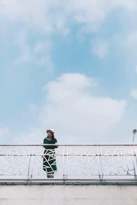 #绽放女孩#春天里的一抹绿意