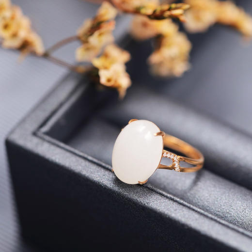 18K玫瑰金和田玉（白玉）镶钻戒指  /蛋面 10*14mm（圈口请备注留言） 商品图2