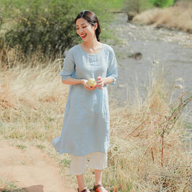 绽放D388朵//圆领中袖拼缝A褶连衣裙