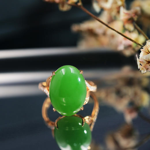 18K玫瑰金和田玉（碧玉）镶钻戒指--叶舞 / 蛋面 13*18mm / 苹果绿（戒圈请备注留言） 商品图1