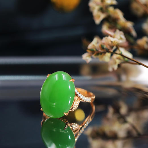18K玫瑰金和田玉（碧玉）镶钻戒指--叶舞 / 蛋面 13*18mm / 苹果绿（戒圈请备注留言） 商品图2