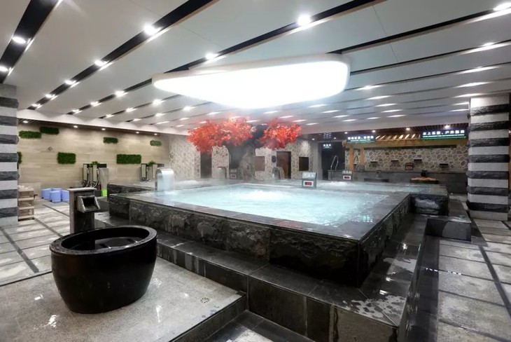 9元抢沐青汤泉套票~白天温泉汗蒸门票~88元=净桑门票 豪华海鲜自助