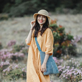 绽放D441朵//背开扣腰收褶中袖连衣裙