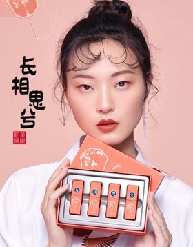 最适合夏天涂的唇釉出现啦！这里有全试色~