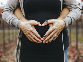 分娩时用什么呼吸方法利于顺产呢？产程不同选择不一！